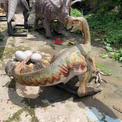 Freizeitpark-Ausrüstung Realistische animatronische Dinosaurier-Modell-Oviraptor-Statue
