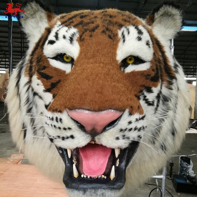 Type artificiel de tête de tigre réaliste animatronique fixé au mur