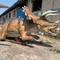 ธีมไดโนเสาร์ Jurassic World จัดแสดงโมเดลไดโนเสาร์ Triceratops Animatronic ที่สมจริง