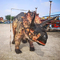 Fantasia realista personalizada de dinossauro triceratops adulto para dois artistas