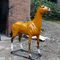 Estatua de vaca de fibra de vidrio Esculturas de animales de fibra de vidrio de tamaño natural